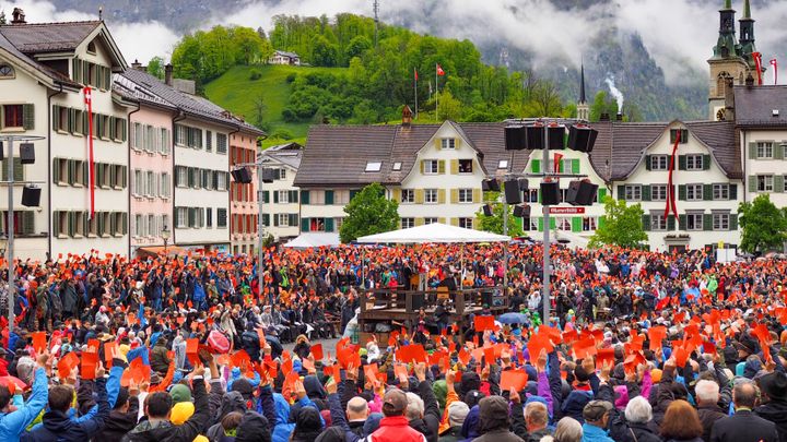 Democracy in its purest form at the Landsgemeinde in Glarus